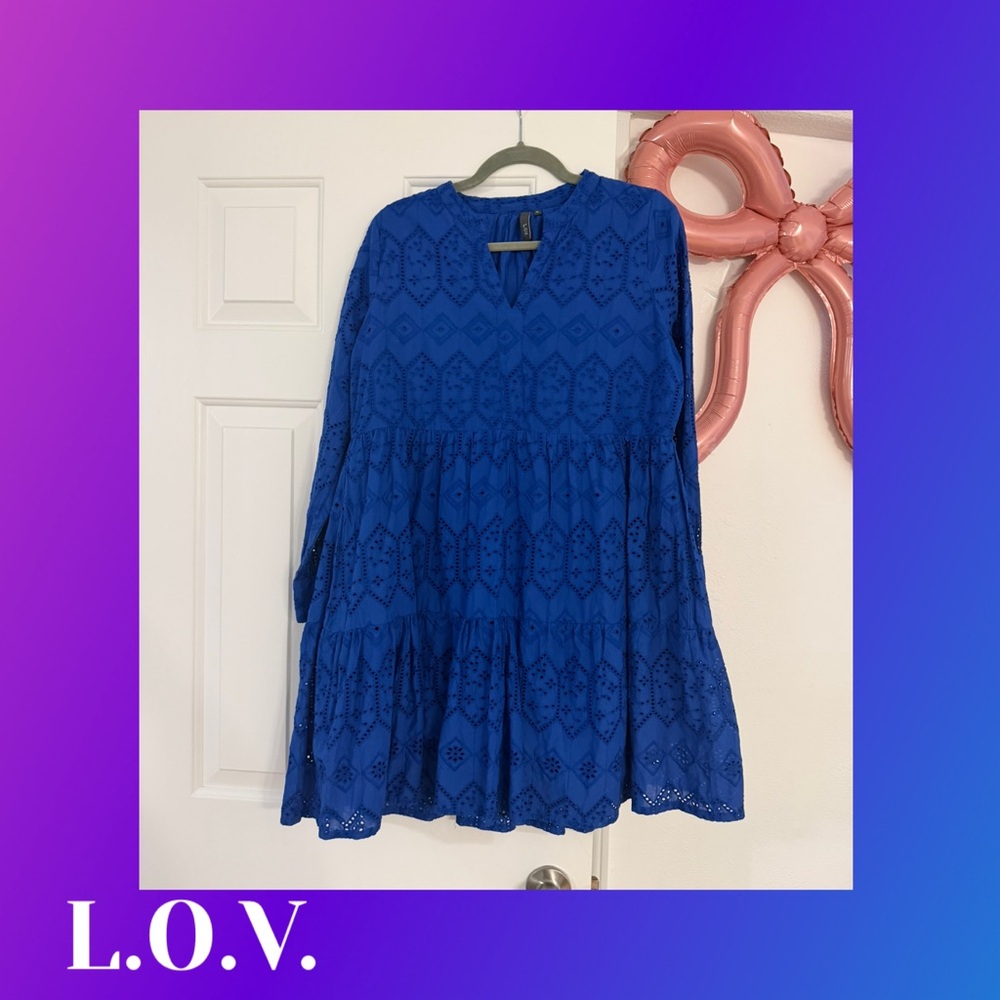 Women's Blue Tiered Long Sleeve Dress
